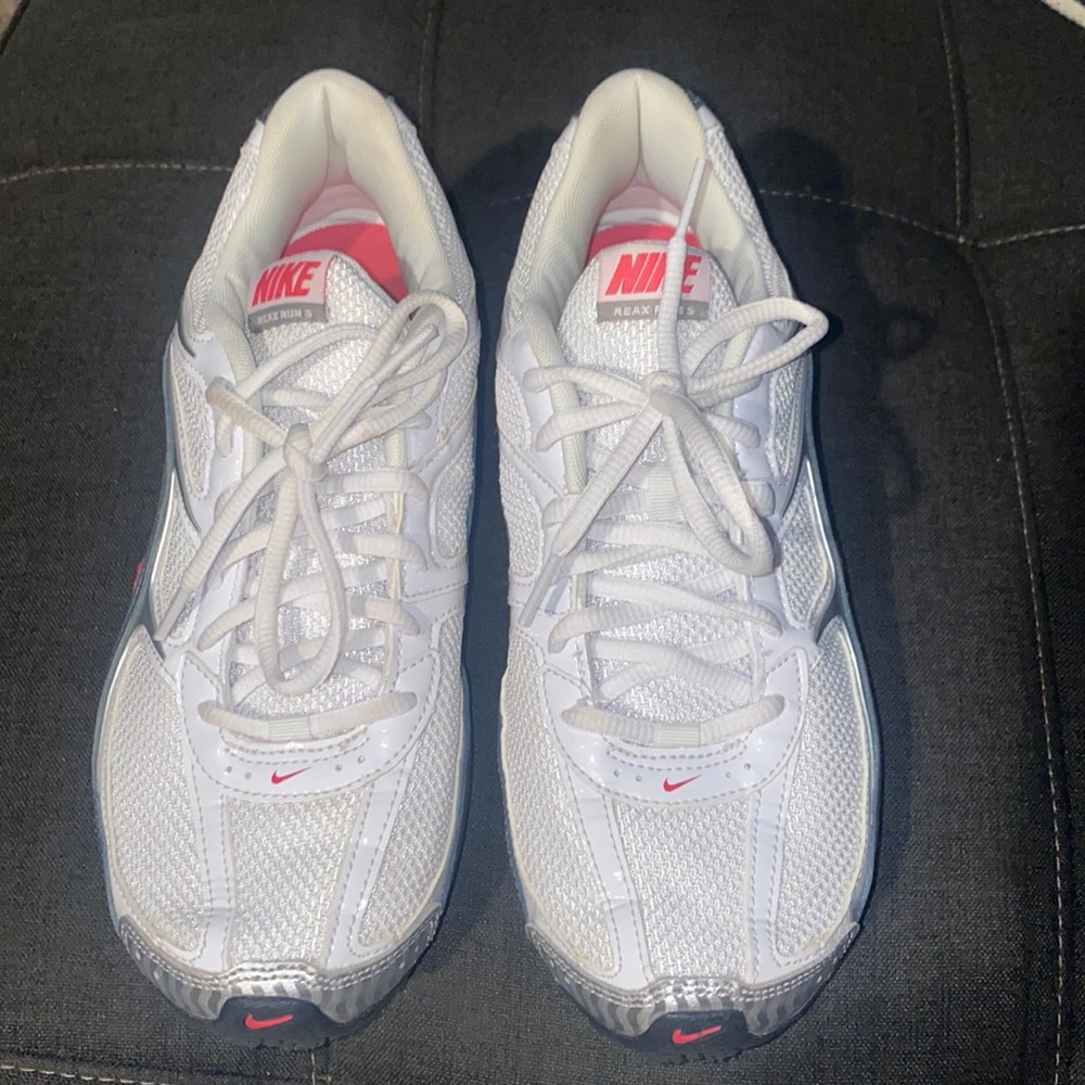 NIKE - REAX RUN 5